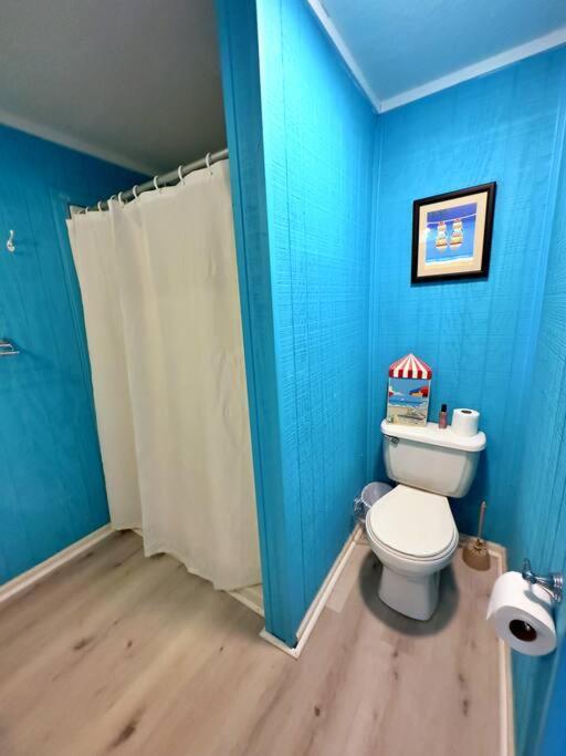 Zeus' Retreat: Your Ultimate Oceanfront Getaway Holiday home Surfside Beach